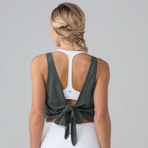 Women's Green Sleeveless Top